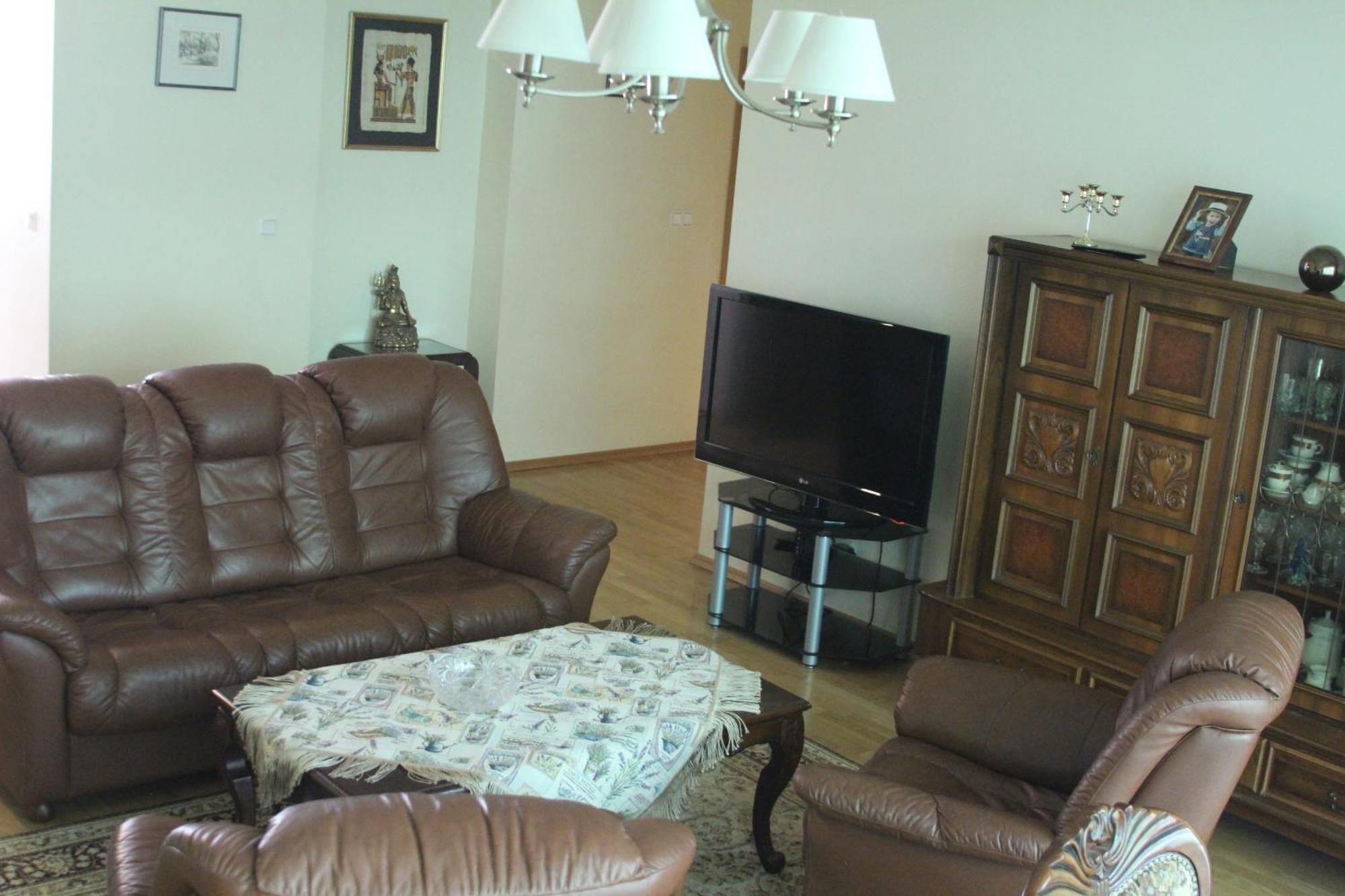 Vingis Park With 2 Bedrooms & Free Parking Vilnius